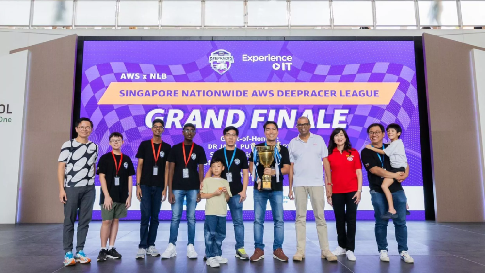 AWS DeepRacer - Driving machine learning nationwide in Singapore